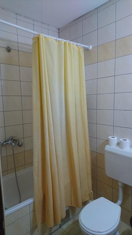 Hostel Bimbo Skopje Eksteriør billede