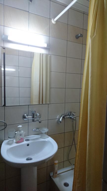 Hostel Bimbo Skopje Eksteriør billede